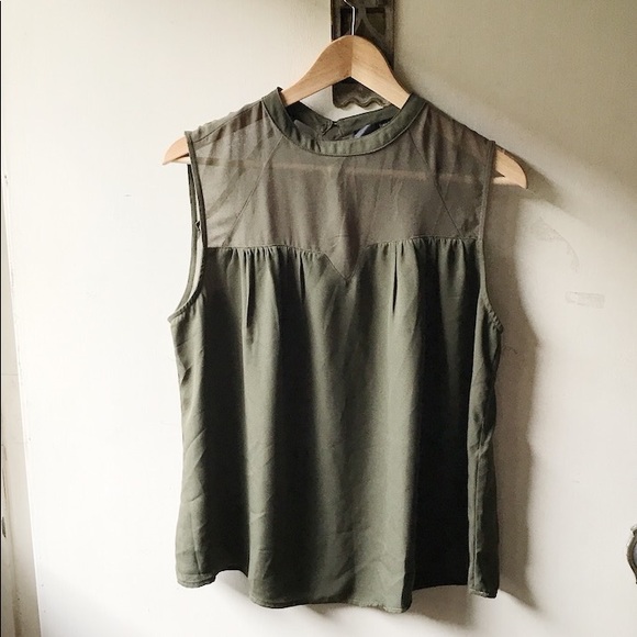 fun2fun Tops - 🌻3 for $25🌻Medium sheer green transparency top